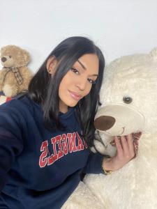 634071836: Transexual en Huelva