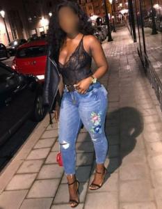 Chica busca chico en Asturias: 