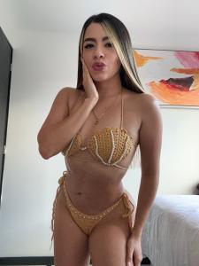 696227760: Chica busca chico en Ibiza