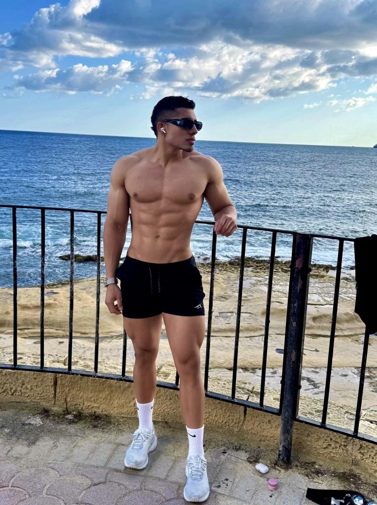 Chico busca chica en Barcelona: 