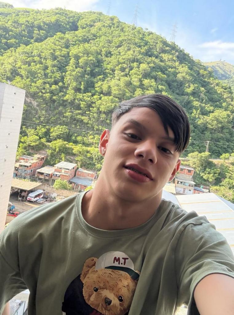 603372860: Chico busca chica en Tenerife