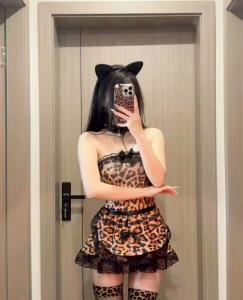 641352793: Chica busca chico en Sevilla