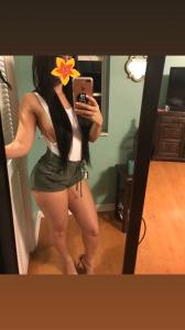 643280460: Chica busca chico en Sevilla