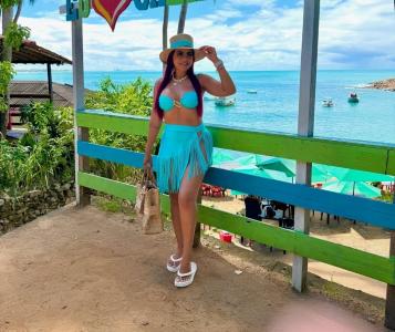 687232251: Chica busca chico en Alicante