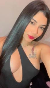 610799018: Chica busca chico en Barcelona