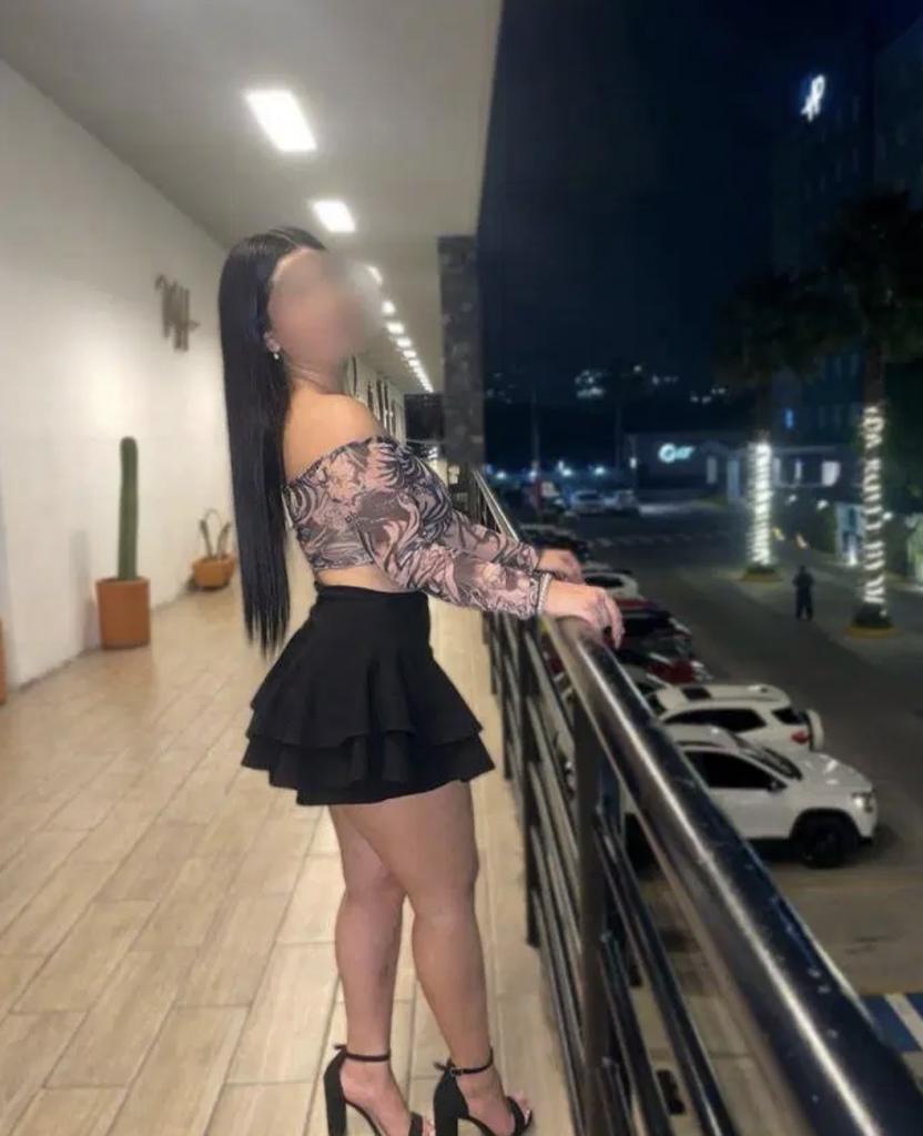 613193654: Chica busca chico en Málaga