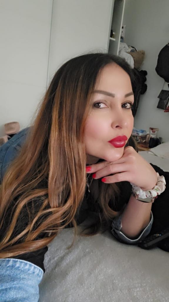 603624349: Chica busca chico en Córdoba