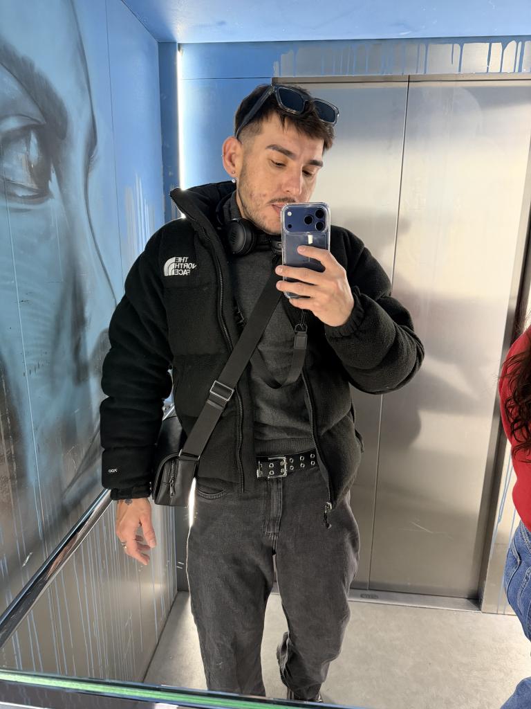 Chico busca chica en Barcelona: 