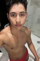 604310347: Chico busca chica en Barcelona