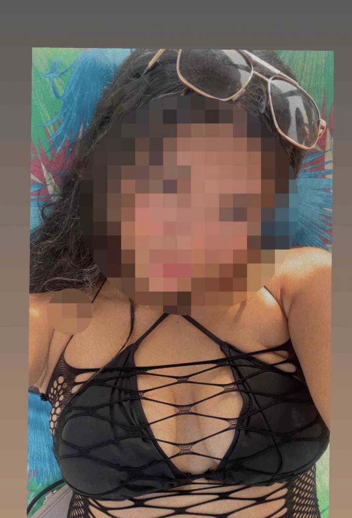 642760745: Chica busca chico en Málaga