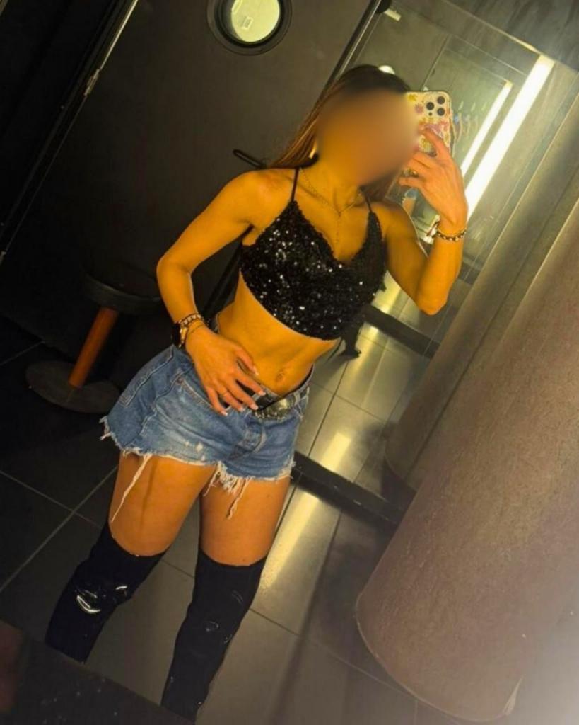 Chica busca chico en Mallorca: 