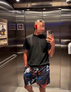 Chico busca chica en Lugo: 