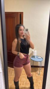 614982840: Chica busca chico en Madrid