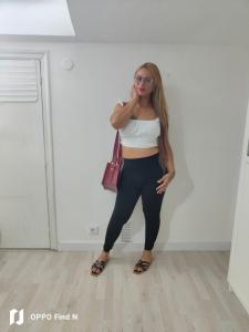 677942227: Transexual en Salamanca