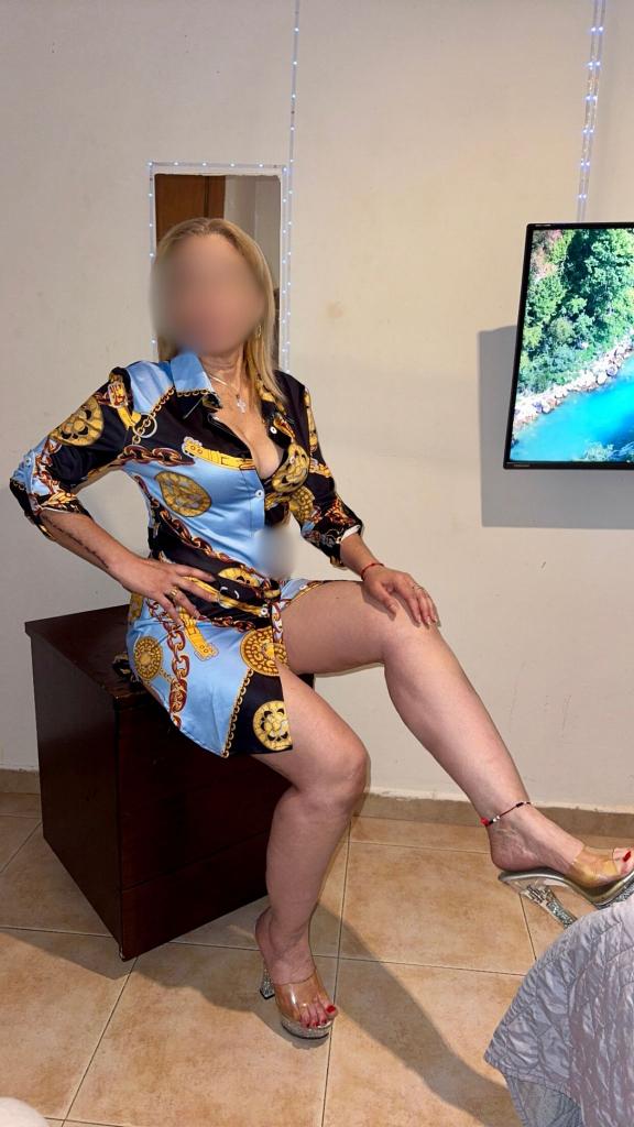 641168062: Chica busca chico en Barcelona