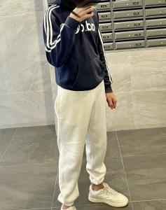 663466888: Chico busca chica en Madrid