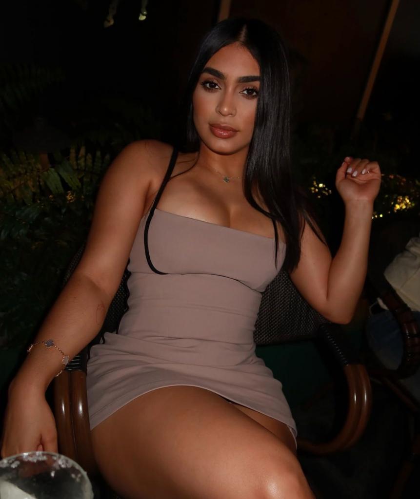 Chica busca chico en Mallorca: 