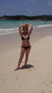 614476354: Chica busca chico en Sevilla