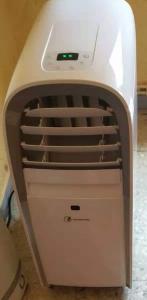 695223118: Chica busca chico en Gerona