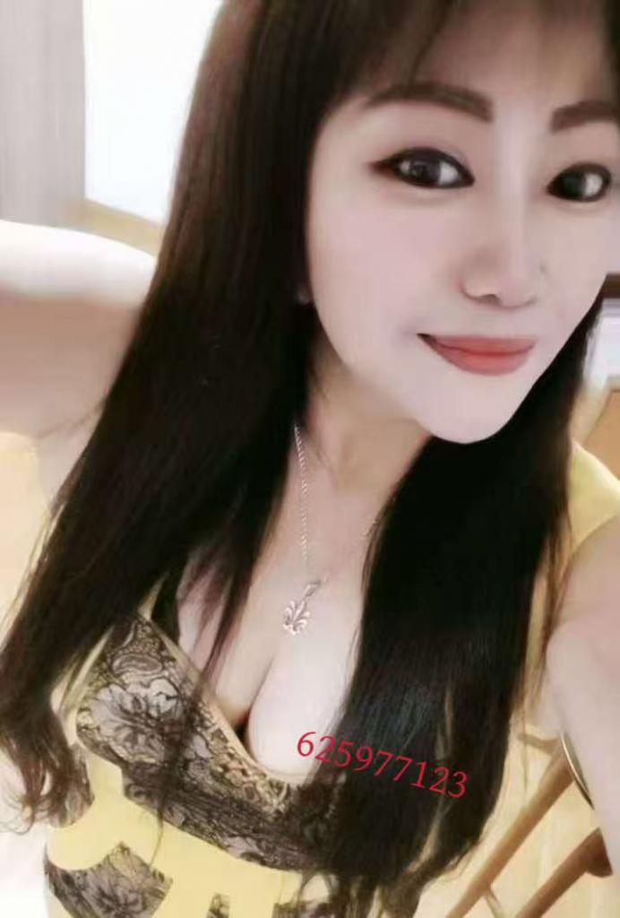 Chica busca chico en Madrid: Chica busca chico