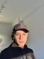 678600069: Chico busca chica en La Coruña