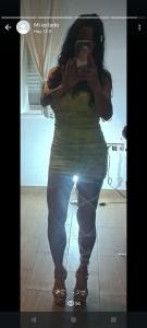 649061930: Chica busca chico en Sevilla