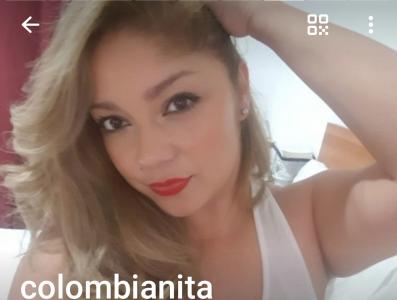 697868450: Chica busca chico en La Coruña
