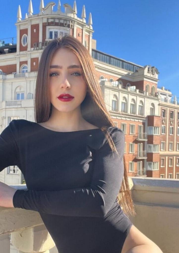 675453418: Chica busca chico en Málaga