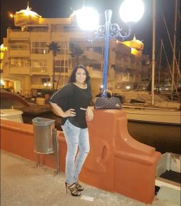 631623431: Transexual en Cádiz