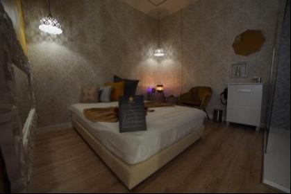 616720756: Chica busca chico en Madrid