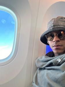 647289075: Chico busca chica en Madrid