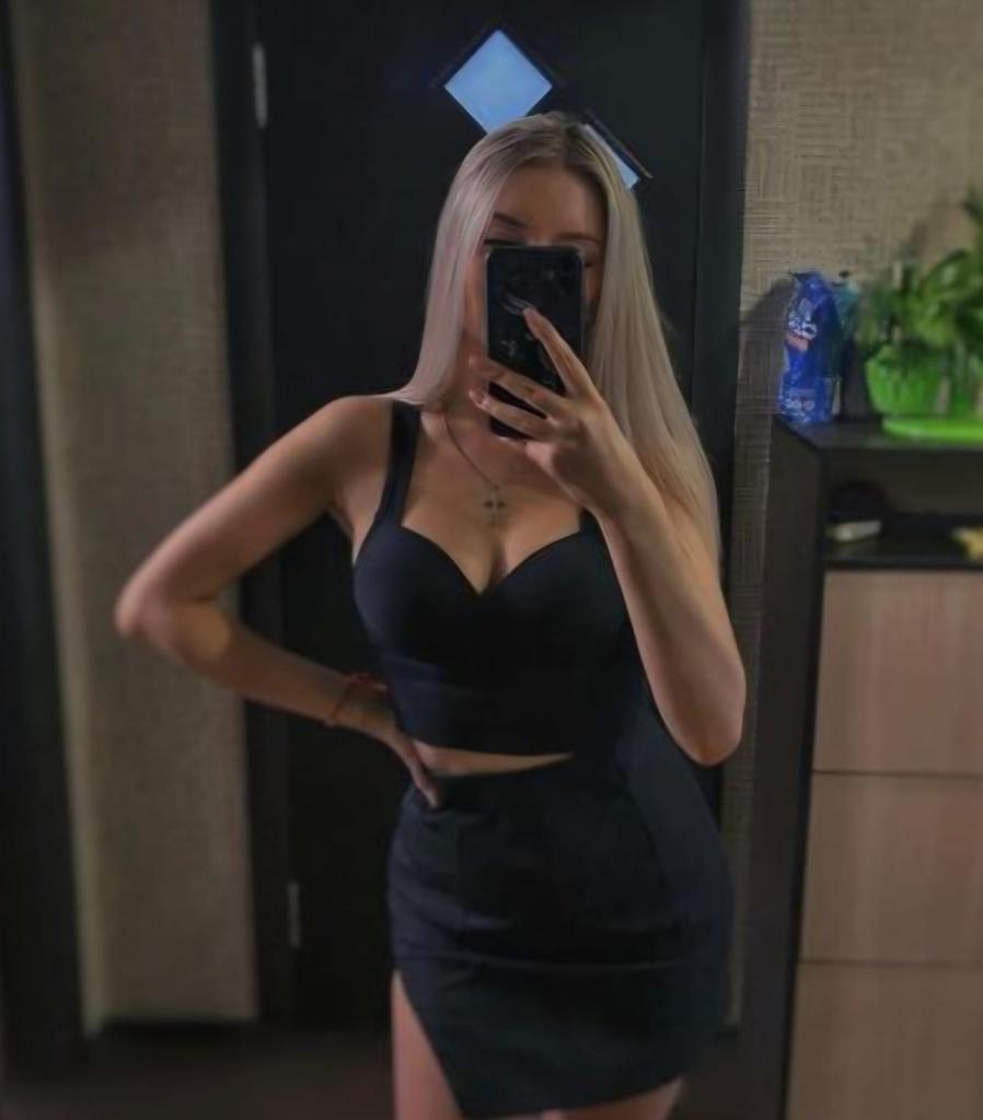 Chica busca chico en Cádiz: 