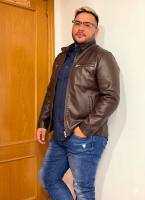 617481564: Chico busca chica en Zaragoza