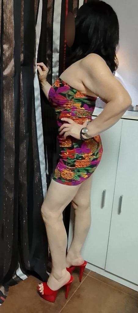 658844682: Chica busca chico en Barcelona