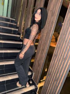 605493847: Chica busca chico en Álava