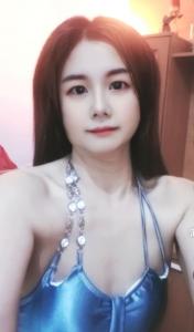 632555432: Chica busca chico en Barcelona