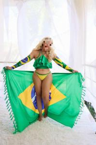 644429719: Chica busca chico en La Coruña