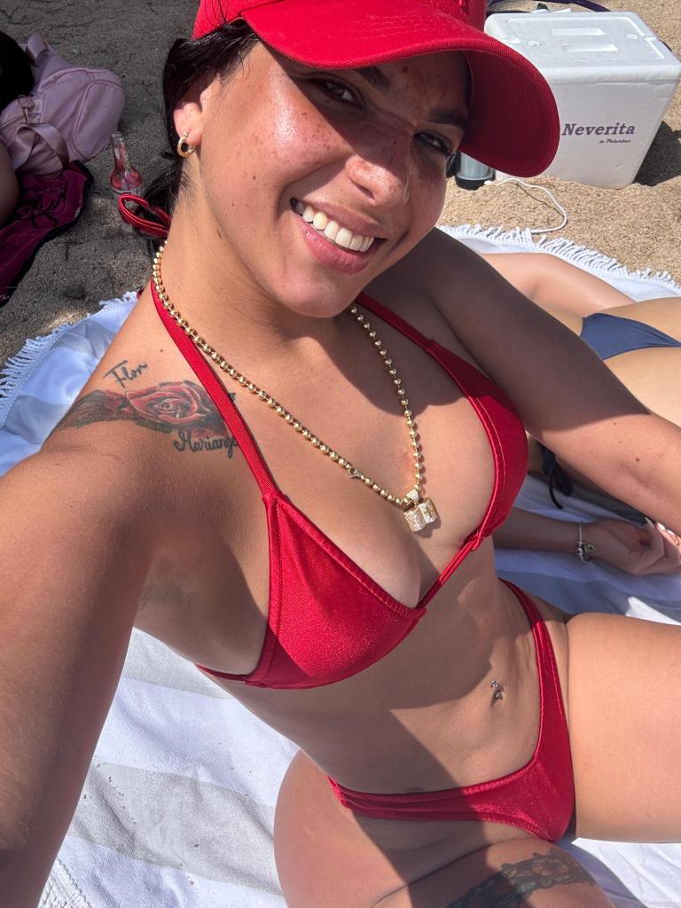 604213613: Chica busca chico en Gerona