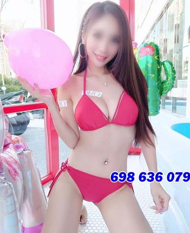 698636079: Chica busca chico en Barcelona