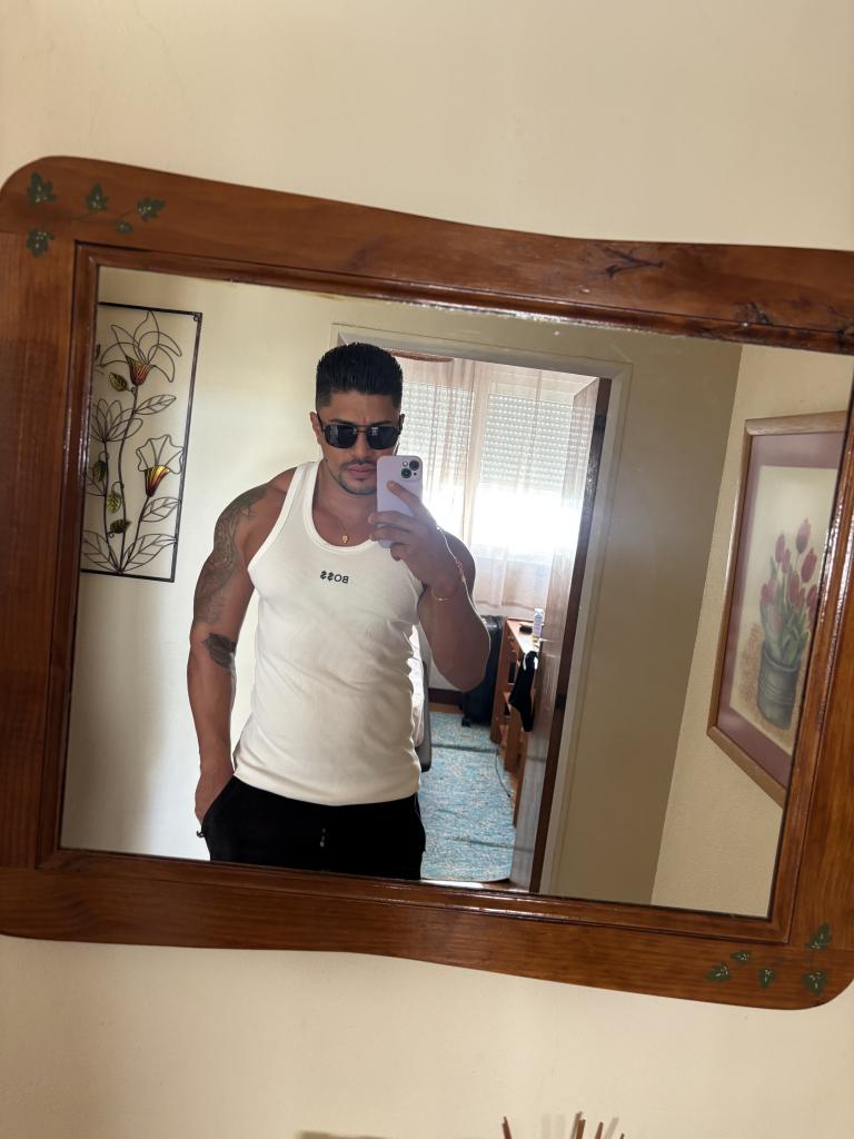 Chico busca chica en La Coruña: 