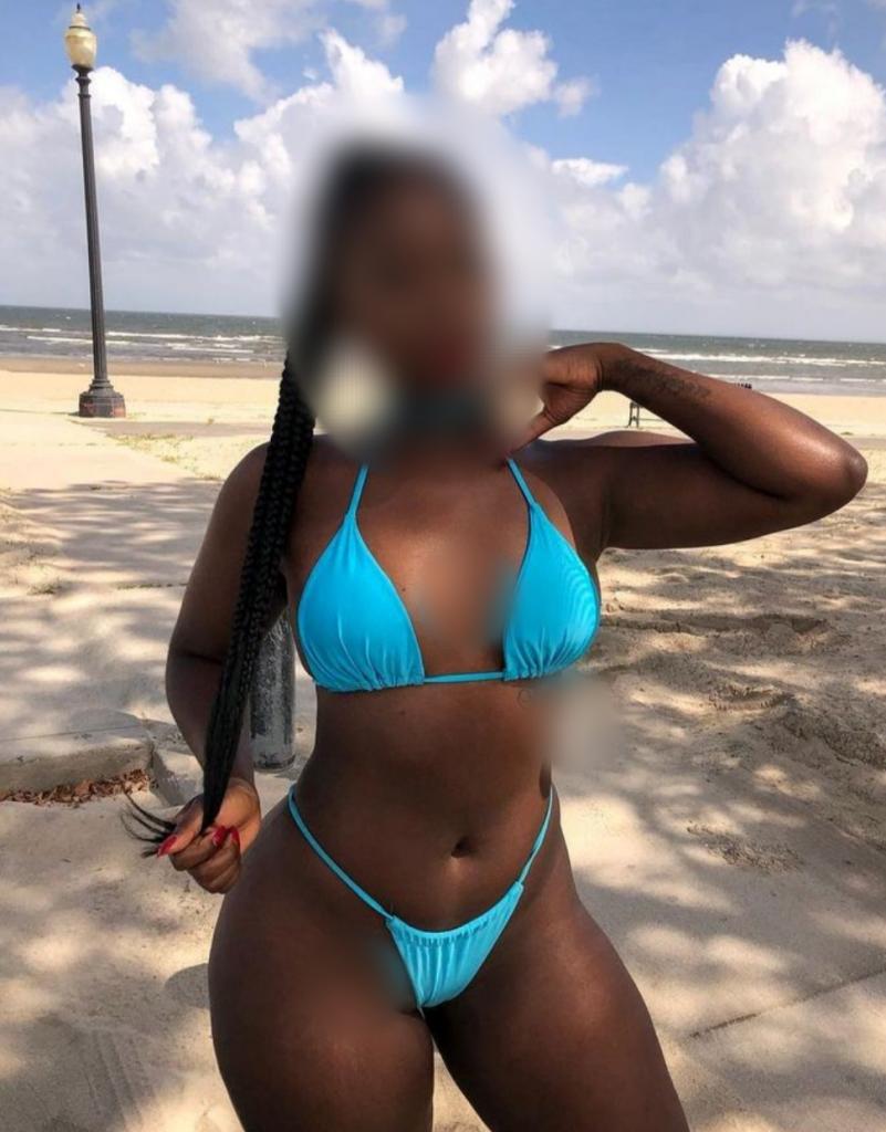 Chica busca chico en Tenerife: 