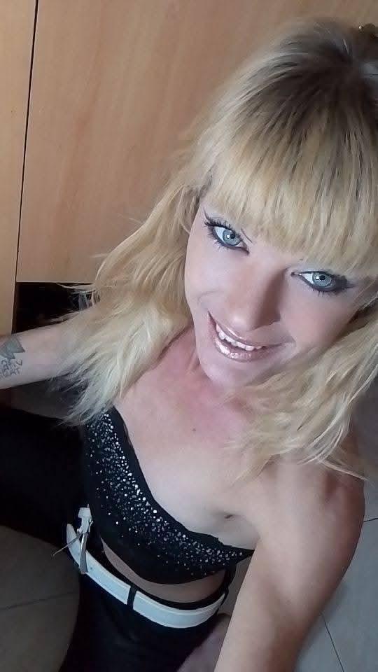 Chica busca chico en Alicante: 