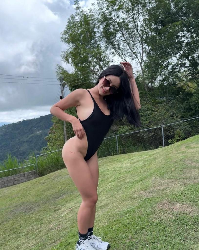 Chica busca chico en Tenerife: 