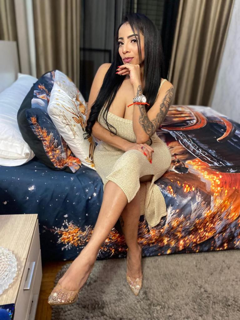 Chica busca chico en La Rioja: 