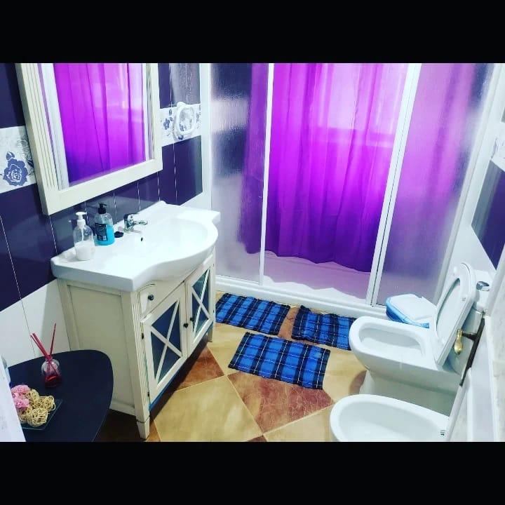 615692318: Chica busca chico en Cádiz