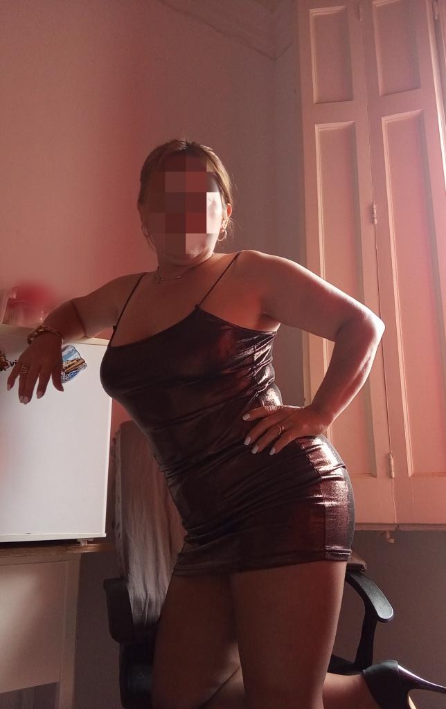 603326637: Chica busca chico en Barcelona
