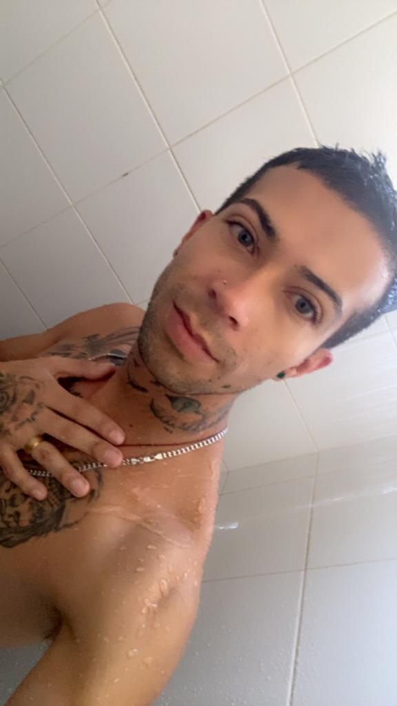 Chico busca chica en Barcelona: 