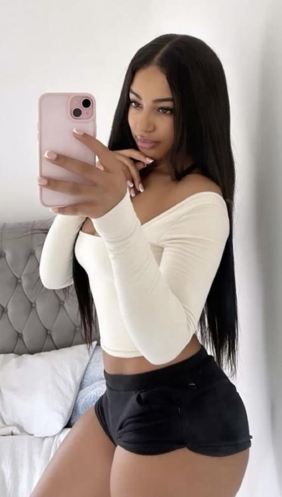 Chica busca chico en Zaragoza: 