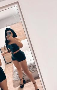 614957087: Chica busca chico en Alicante