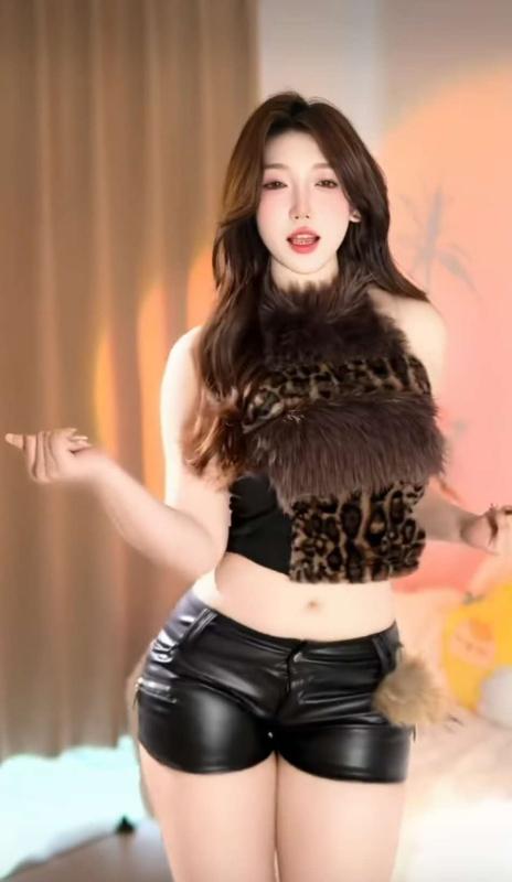 600509536: Chica busca chico en Barcelona